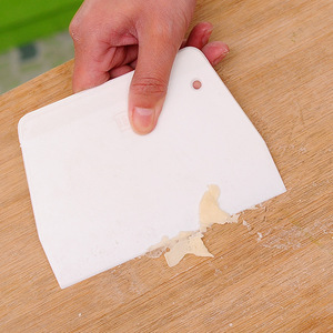 <b>Plastic</b> Dough <b>Scraper</b> White Trapezoidal Baking Tool For Bakery Use - Product Image 4