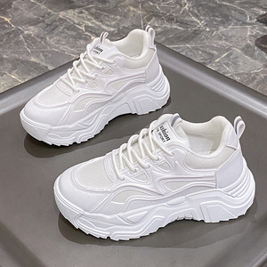2024 di alta qualità primavera nuova moda in bianco e nero sport per le studentesse casual <span class=keywords><strong>scarpe</strong></span> da <span class=keywords><strong>donna</strong></span> - Product Image 2