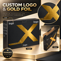Boîte d'emballage pour ordinateur portable en feuille d'or premium avec protection en carton ondulé pour les magasins d'ordinateurs, les appareils remis à neuf et les cadeaux informatiques d'entreprise