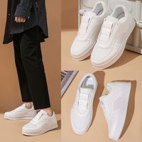 Chaussures décontractées pour hommes, tendance sportive, nouvelles baskets blanches pour étudiants, semelle épaisse, maille élastique respirante