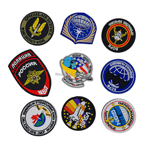 特注ロゴアイロン刺繍パッチ - Product Image 2