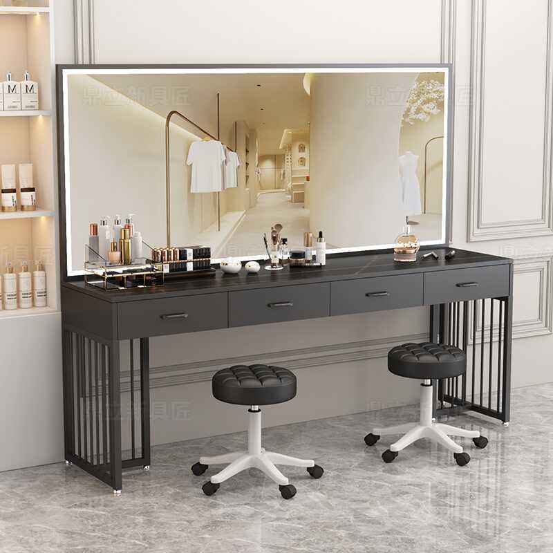 Black leg+black frame