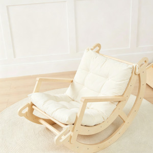 Estructura de juegos de madera para interiores con barras de colores arcoíris y paneles de juego suaves para niños - Product Image 4