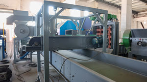 <span class=keywords><strong>PET</strong></span> 병 재활용 세척 라인, <span class=keywords><strong>PET</strong></span> 병을 분쇄하여 스크랩을 청소하여 <span class=keywords><strong>PET</strong></span> 칩 또는 필라멘트 원사를 만듭니다 - Product Image 6