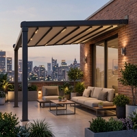 Pergola pliante électrique robuste avec drainage intégré des eaux de pluie pour restaurant et repas en plein air