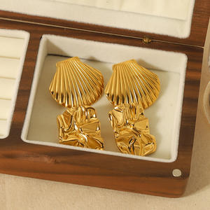 Ensemble de colliers et boucles d'oreilles, fabrication OEM, vente en gros personnalisée, ensemble de bijoux en acier inoxydable plaqué or, bijoux assortis, petit MOQ - Product Image 6