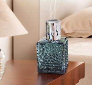 شموع عطرية بالجملة ذات رائحة غنية وشعبية مناسبة لمجموعة واسعة من الاستخدامات. - Product Image 1