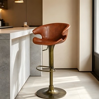 Tabouret de bar moderne européen de luxe léger avec dossier et accoudoirs, pivotant à 360°, pour salle de sport et îlot de cuisine domestique