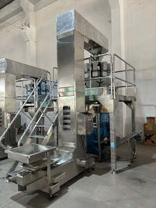 Machine <span class=keywords><strong>d</strong></span>'emballage automatique de légumes, fruits et piments séchés avec pesage, ligne de production en acier inoxydable - Product Image 2