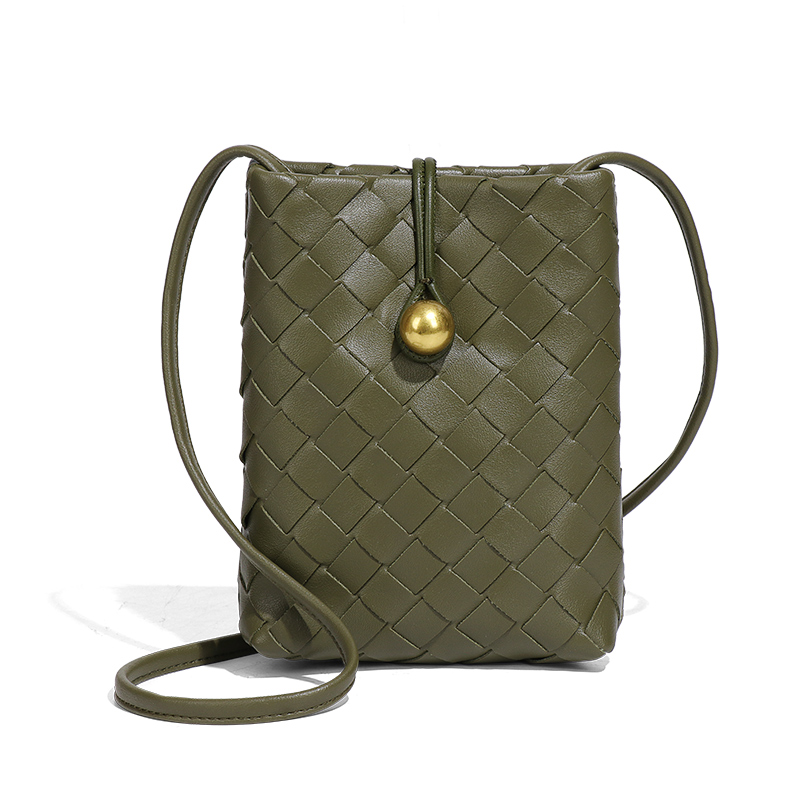 B2045 # vert olive