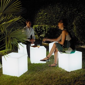 Rechargeable Battery Wireless Remote Control Outdoor <strong>Cube</strong> Color-Changing LED <strong>Light</strong> for Road Garden Hotel Landscape AC/DC Power - Product Image 1