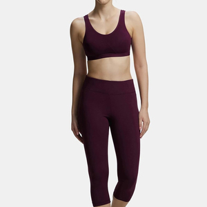 Soutien-gorge de sport sur mesure OEM pour femmes, idéal pour le yoga, l'entraînement et le fitness, en matière douce et respirante - Product Image 2