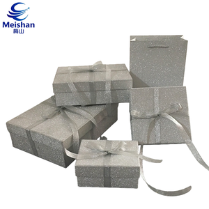 Boîte cadeau promotionnelle fantaisie Meishan personnalisée pour mouchoirs en papier, foulards et masques de soin des yeux, avec fenêtre - Product Image 3