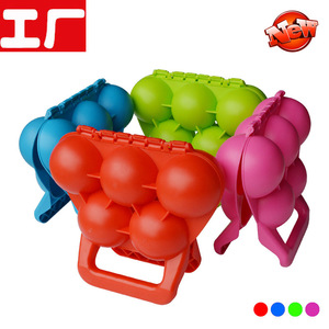 Plateau à moules à boules de neige 8 cavités en plastique rose pour jouer avec de la neige et du sable AS67 - Product Image 4
