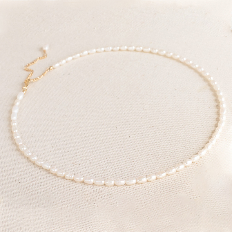 Dainty Fresh Water Pearl Choker Necklace