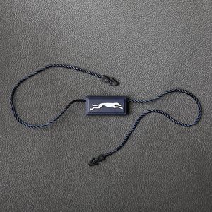 Giá thấp tùy chỉnh bạc lá dập nổi logo con dấu nhựa tag khóa cho hàng may mặc - Product Image 6