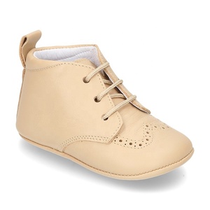 <span class=keywords><strong>Botas</strong></span> de bebé de cuero genuino con logo personalizado, bonitos colores, suela suave elegante para niños y niñas - Product Image 3