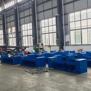 Nouveau chariot élévateur manuel niveleur de quai à bord fixe Installation facile Aucune fosse nécessaire Usine de fabrication de moteurs à noyau - Product Image 4