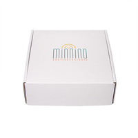 Boîtes d'expédition en carton ondulé avec logo personnalisé imprimé, boîtes en papier blanches pour la vente au détail haut de gamme, vêtements pour bébés et nourrissons