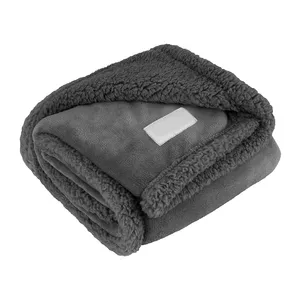 2022 Hot-selling Portable Pet Mat Solid Color Sherpa Pet Blanket Extra-thick Pet Blanket