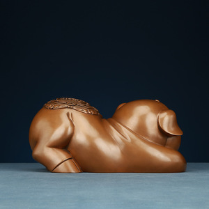 Figurine de cochon en cuivre violet Copper World, cochon porte-bonheur fait à la main pour le salon, le bureau, cadeau de pendaison de crémaillère - Product Image 3