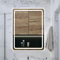 Miroir rectangulaire intelligent moderne de haute qualité à prix abordable avec éclairage LED et fonction anti-buée pour salle de bain et lavabo