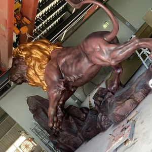 מכירת חיסול של פסל אריה מפיברגלס בהתאמה אישית, פסל חיה מציאותי מ-FRP לפארק שעשועים, קניון מסחרי, קישוט נקודת ציון - Product Image 3