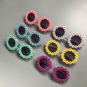 Nuovi Occhiali da Sole Rotondi per Bambini con Motivo a Girasole, Protezione UV400 per Ragazze e Ragazzi, Occhiali Sportivi per Neonati, Protezione Solare per Esterni - Product Image 3