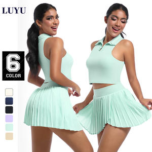 Completo Sportivo da Donna 2 Pezzi: Top Corto POLO e Gonna a Pieghe con Pantaloncini Integrati a Vita Alta per Tennis e Padel - Product Image 1