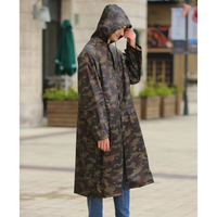 Imperméable long de camouflage pour adultes OEM en polyester épais manteau de pluie imperméable et durable pour hommes