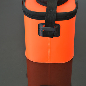Cubo de Pesca Plegable EVA con Ventana Transparente, Colores Surtidos (Naranja, Negro, Azul), Correa para Hombro, Multiusos, Unisex - Product Image 1