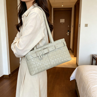 Sac à main de luxe vintage pour femme, motif tissé uni, sac à bandoulière portable de créateur, vente en gros
