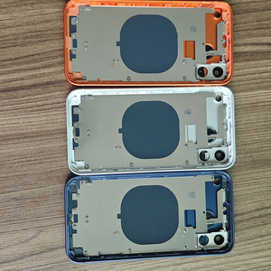 Para <span class=keywords><strong>iPhone</strong></span> 17, 17 Pro, 17 Pro Max: Carcasa Trasera Completa con Lente de Cámara, Placa de Hierro, Imán y Tapa de <span class=keywords><strong>Batería</strong></span> - Product Image 6