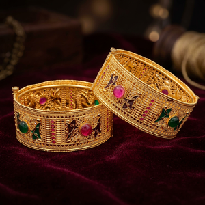 Venta al por mayor de brazaletes Kada chapados en oro con tinte, fabricante de brazaletes personalizados, brazaletes Kada dorados de latón, brazaletes Kada dorados con tinte tradicional. - Product Image 6