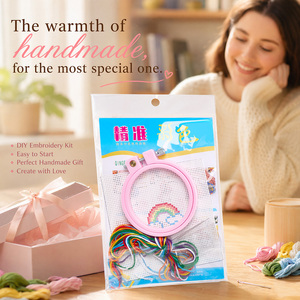 <span class=keywords><strong>Kit</strong></span> <span class=keywords><strong>de</strong></span> Bordado a Mano DIY, <span class=keywords><strong>Kit</strong></span> <span class=keywords><strong>de</strong></span> <span class=keywords><strong>Punto</strong></span> <span class=keywords><strong>de</strong></span> <span class=keywords><strong>Cruz</strong></span> Tradicional con Aro <span class=keywords><strong>de</strong></span> Plástico, Hilos y Agujas <span class=keywords><strong>de</strong></span> Colores, Manualidades para Niños y Principiantes - Product Image 3
