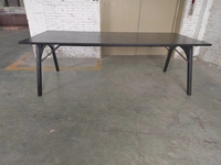 Table à manger moderne en bois noir pour événements, fêtes, restaurants - À vendre
