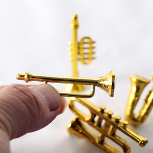 Miniaturas <span class=keywords><strong>de</strong></span> Instrumentos Clásicos <span class=keywords><strong>de</strong></span> Plástico Vintage para Casa <span class=keywords><strong>de</strong></span> Muñecas, Saxofón, Batería, Accesorios <span class=keywords><strong>de</strong></span> Banda, Regalo ML - Product Image 4