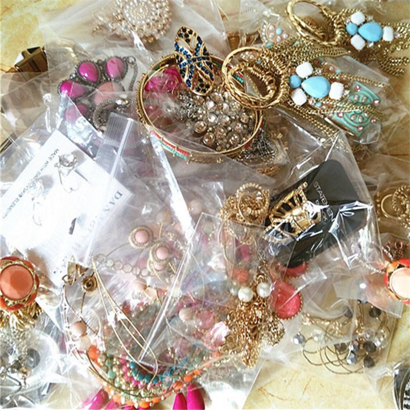 Luxury Junk Jewelry Wholesale Exquisite Charms Accessories