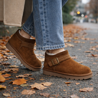 Sepatu Bot Kulit Domba Wanita untuk Musim Dingin dan Gugur, Bernapas, Tahan Air, Bagian Atas Suede Sapi, Lapisan Dalam Bulu Domba, Sol Dalam EVA, OEM ODM