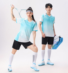 Setelan Sepak Bola Anak-anak Musim Panas Unisex Cepat Kering Berbahan Poliester dengan Kerah V, Lengan Pendek, Ringan, Bernapas, dan Dapat Dikustomisasi - Product Image 5
