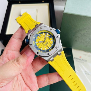 Reloj de Buceo Automático de Acero Inoxidable 904L con Esfera Luminosa 15710/15703, Resistente al Agua Dulce hasta 100 m, 42 mm, Movimiento Pulido, Correa de Goma - Product Image 3