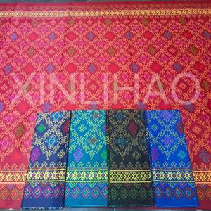 ผ้าซิ่นโพลีเอสเตอร์บาติกจากฟิลิปปินส์ - Product Image 1