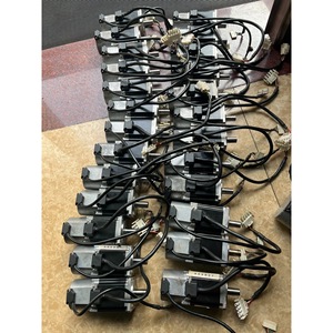 Accesorios de Control Industrial Universales, Servomotor ASMT04L250AK para Mantenimiento de Equipos Automatizados - Product Image 1