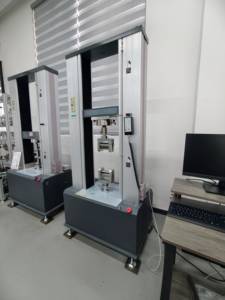 Máquina de Ensayo de Tracción Universal de 100 kN, 380 V, Paquete Completo para Pruebas de Piezas Automotrices, Juntas Soldadas y Conexiones Atornilladas - Product Image 4