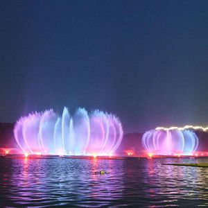 Grande fontaine de musique dispositif flottant lac artificiel système de contrôle de buse pivotante unidimensionnelle ensemble complet équipement métal - Product Image 1