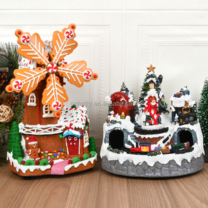 Adorno Navideño de Resina LED con Molino de Viento, Función Giratoria, Música, Casa de Jengibre, Ecológico, Duradero, Decoración al por Mayor de Fábrica - Product Image 2