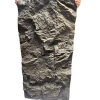 Polyuréthane léger de revêtement de panneau de mur de pierre de roche de montagne de faux PU pour l'intérieur et l'extérieur