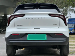 Geometry E Firefly <span class=keywords><strong>2023</strong></span> Usado con Bajo Kilometraje, 401 km, Batería de 39.4 kWh, 82 HP, Mini SUV, Carga Rápida DC, Faros LED, Asientos de Cuero - Product Image 4