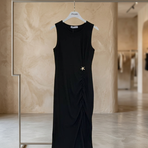 Robe de soirée moulante noire Fiori, col rond, taille naturelle, tenue de soirée confortable - Product Image 2