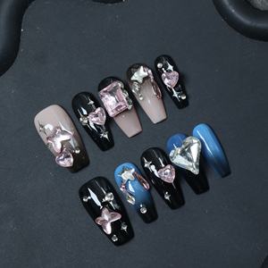 Precio de Fábrica Uñas Postizas de Acrílico Hechas a Mano de Lujo Y2K con Diamantes de Imitación, Forma Ataúd, Cobertura Completa 3D, Reutilizables, Venta al por Mayor - Product Image 2